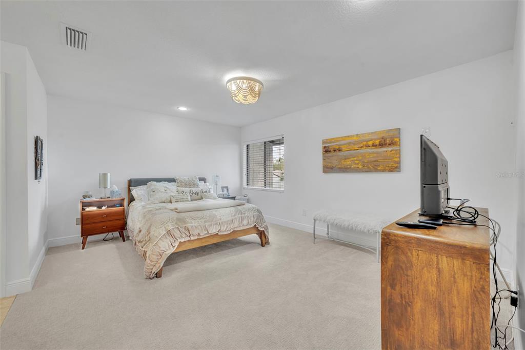 3 Escondido Circle, Unit 3 Altamonte Springs, FL 32701 - Photo 16 of 32