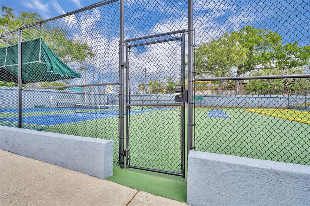 3 Escondido Circle, Unit 3 Altamonte Springs, FL 32701 - Photo 28 of 32