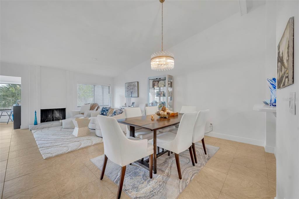 3 Escondido Circle, Unit 3 Altamonte Springs, FL 32701 - Photo 8 of 32