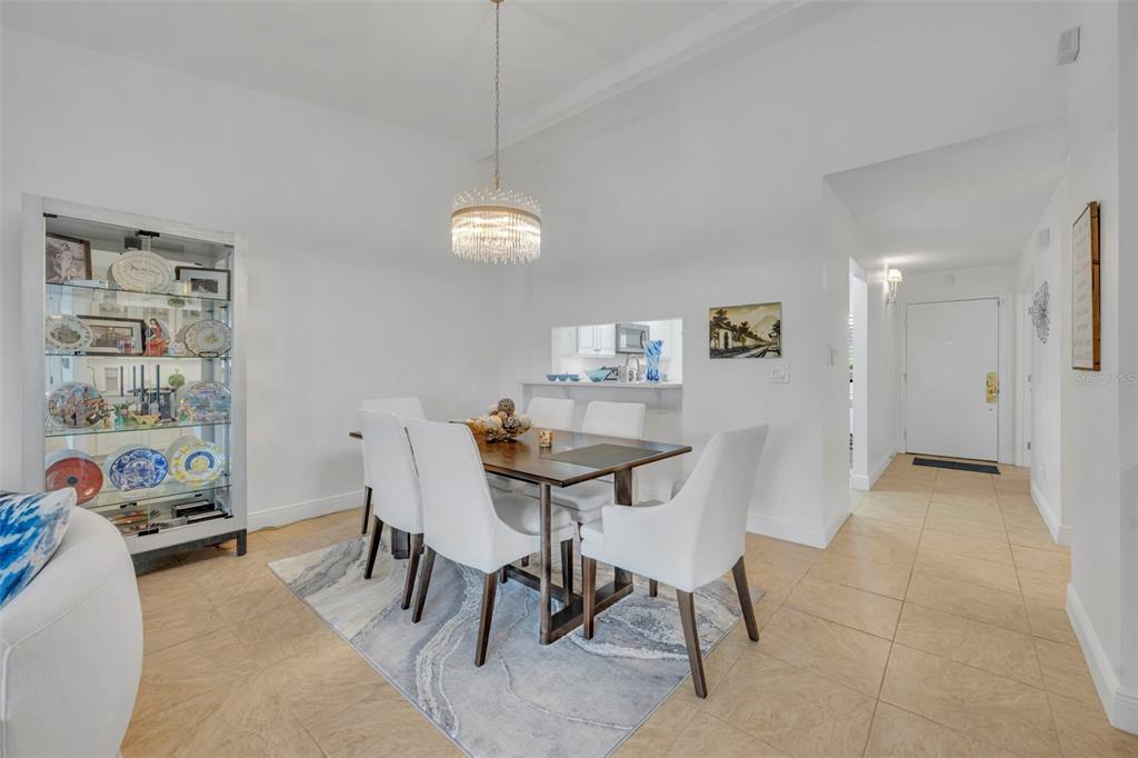 3 Escondido Circle, Unit 3 Altamonte Springs, FL 32701 - Photo 9 of 32