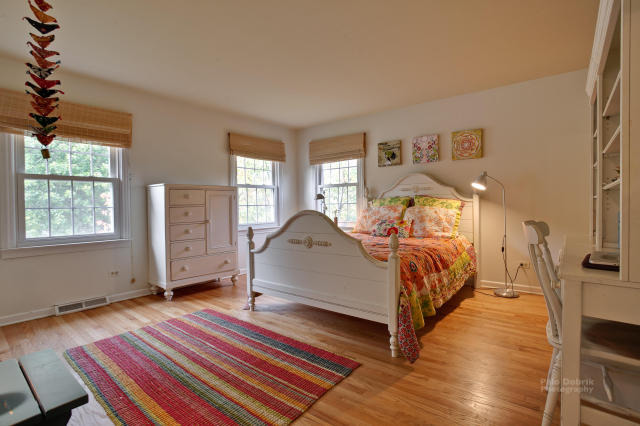 135 Old Mill Road Barrington, IL 60010 - Photo 14 of 25