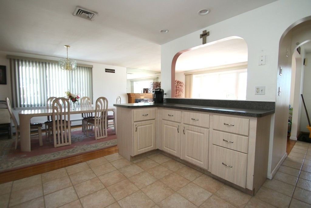 1 Curtis Road Saugus, MA 01906 - Photo 8 of 28 Gallery Image 8
