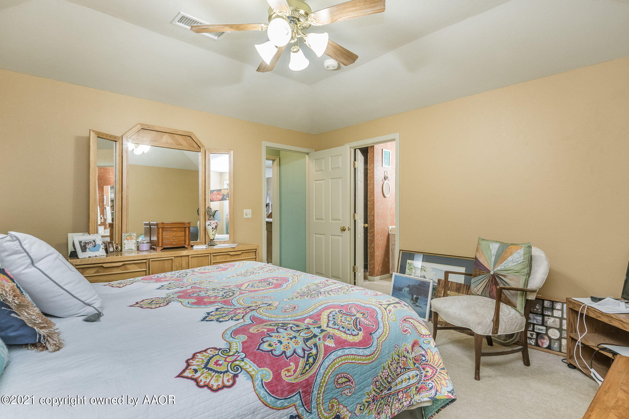 3115 Hobbs Road Amarillo, TX 79109 - Photo 12 of 19 12-web-or-mls-Master Bedroom-2