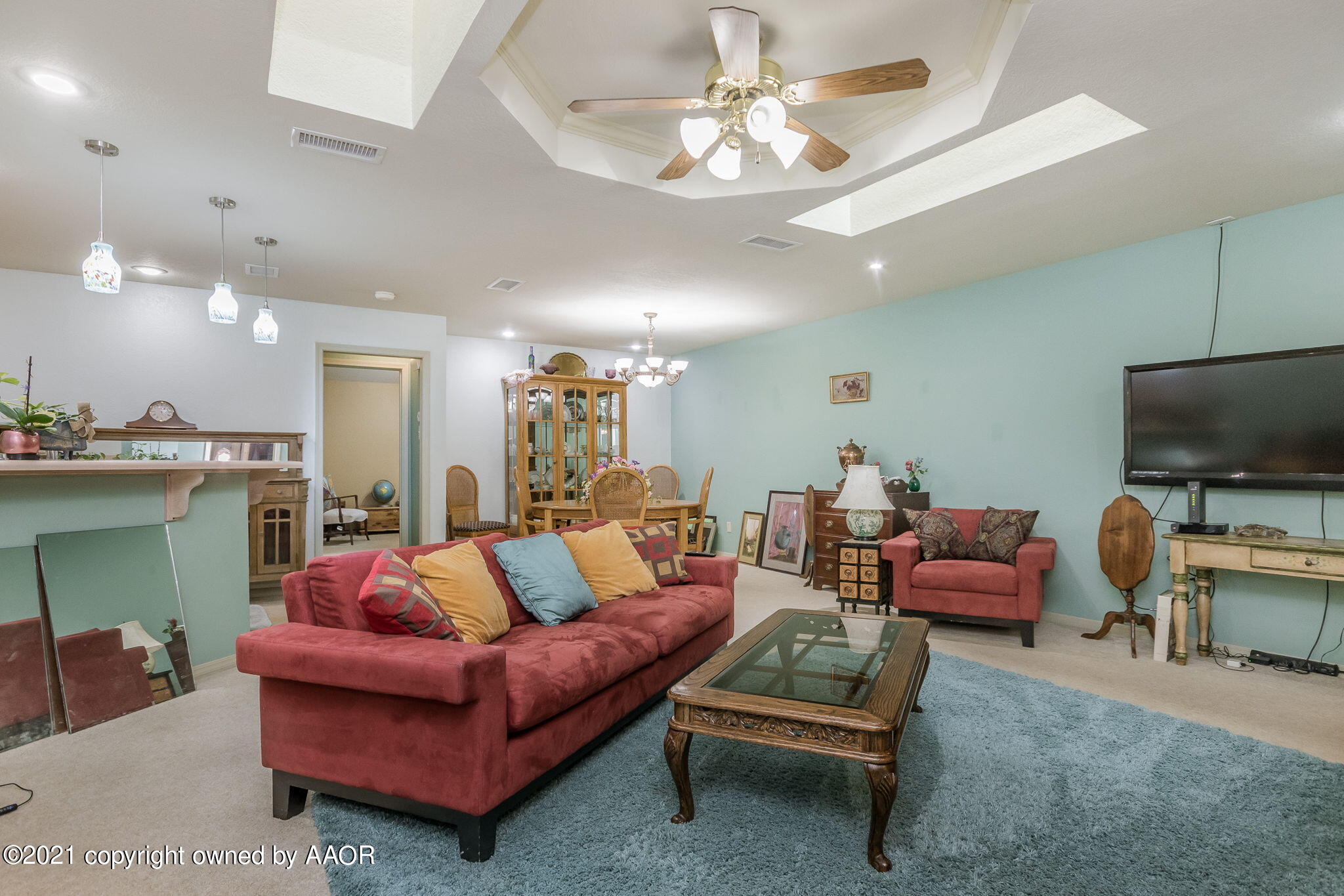 3115 Hobbs Road Amarillo, TX 79109 - Photo 4 of 19 4-web-or-mls-Living Room-3