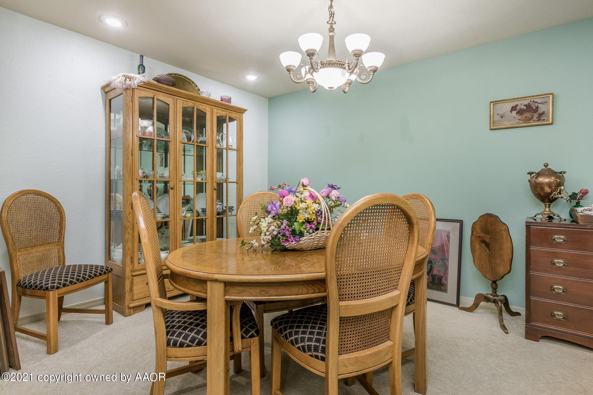 3115 Hobbs Road Amarillo, TX 79109 - Photo 5 of 19 5-web-or-mls-Dining Area