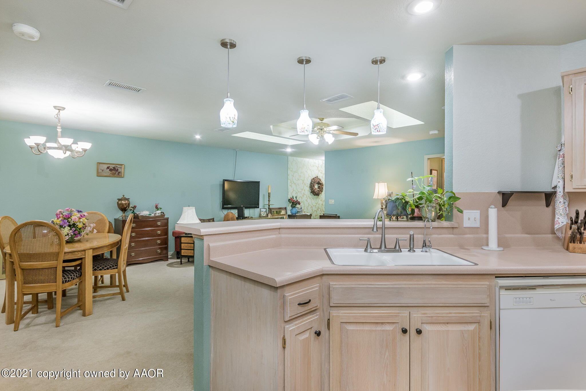 3115 Hobbs Road Amarillo, TX 79109 - Photo 8 of 19 8-web-or-mls-Kitchen-3