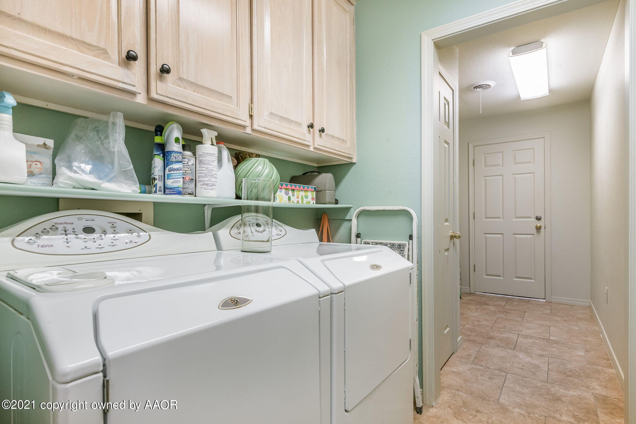 3115 Hobbs Road Amarillo, TX 79109 - Photo 9 of 19 9-web-or-mls-Utility Room