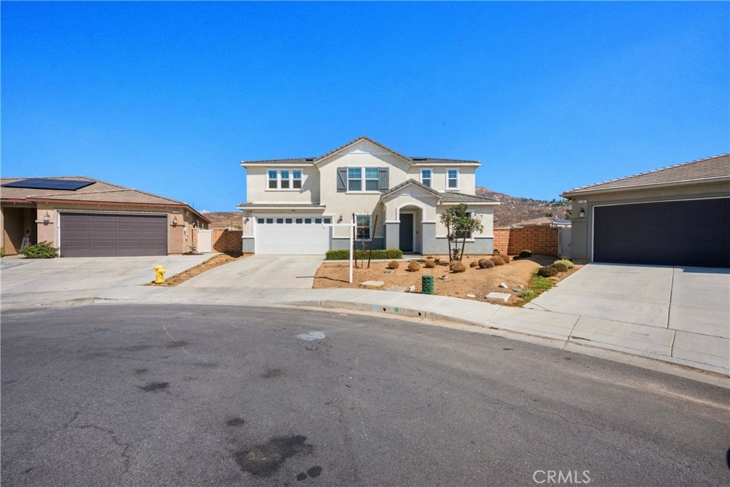 21199 Old Gate Court Riverside, CA 92507 - Photo 66 of 71 Welcome to 21199 Old Gate Ct!