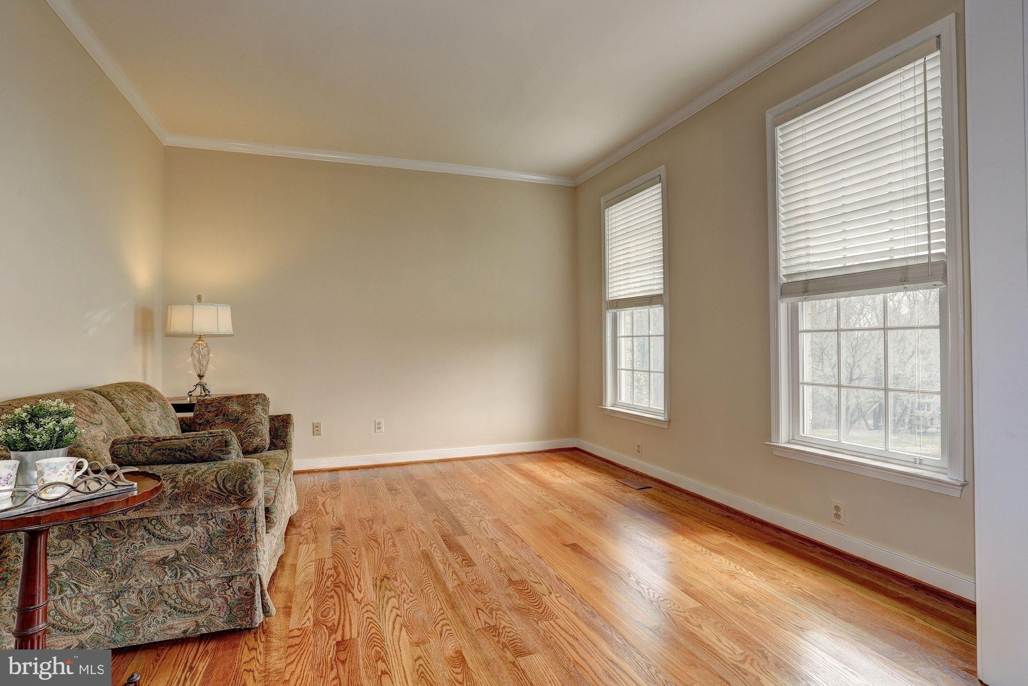 2923 Baldwin Mill Road Baldwin, MD 21013 - Photo 14 of 58 Oak Hardwood Floors