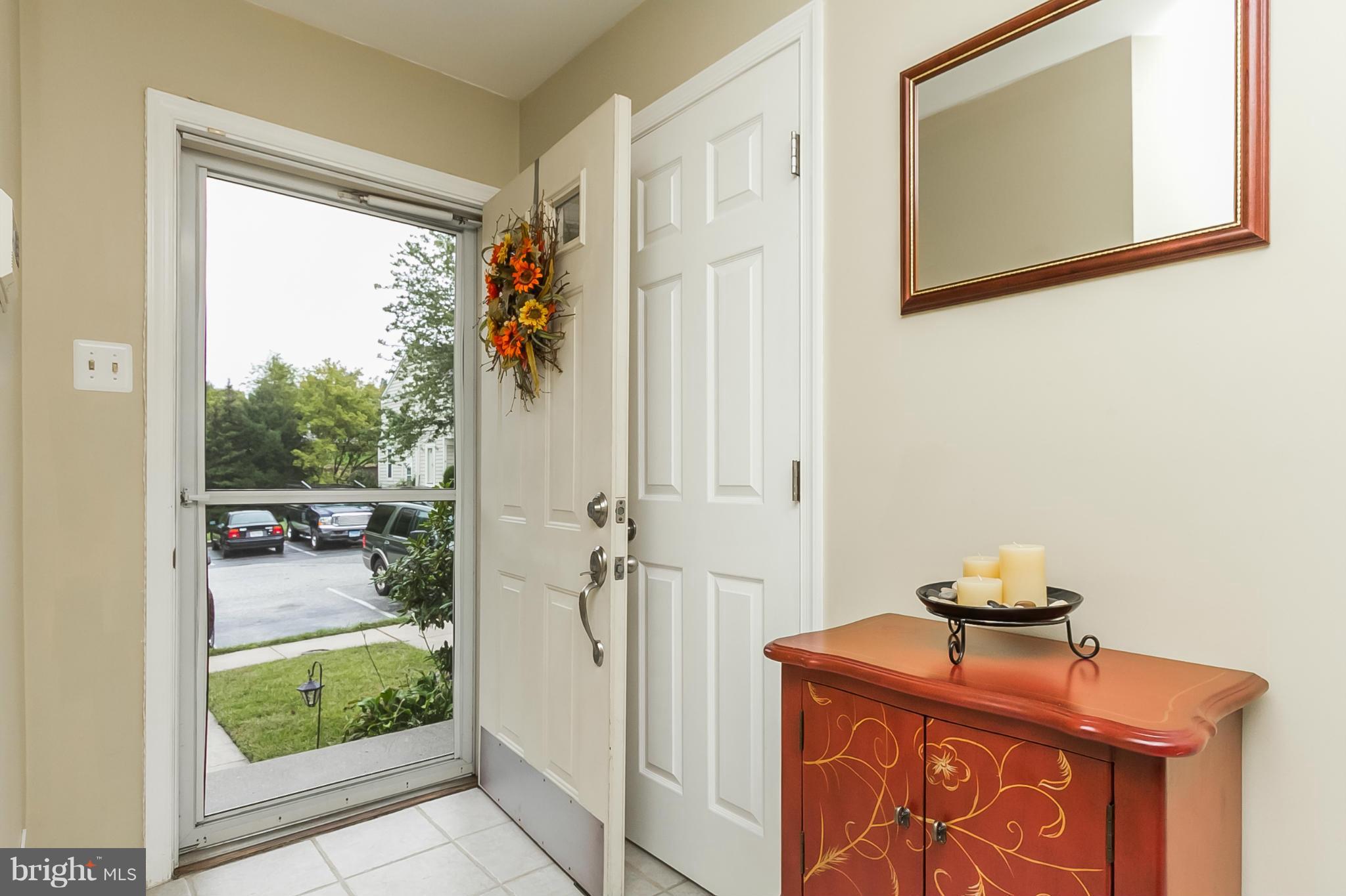 130 Gentlebrook Road Owings Mills, MD 21117 - Photo 3 of 30 Entryway