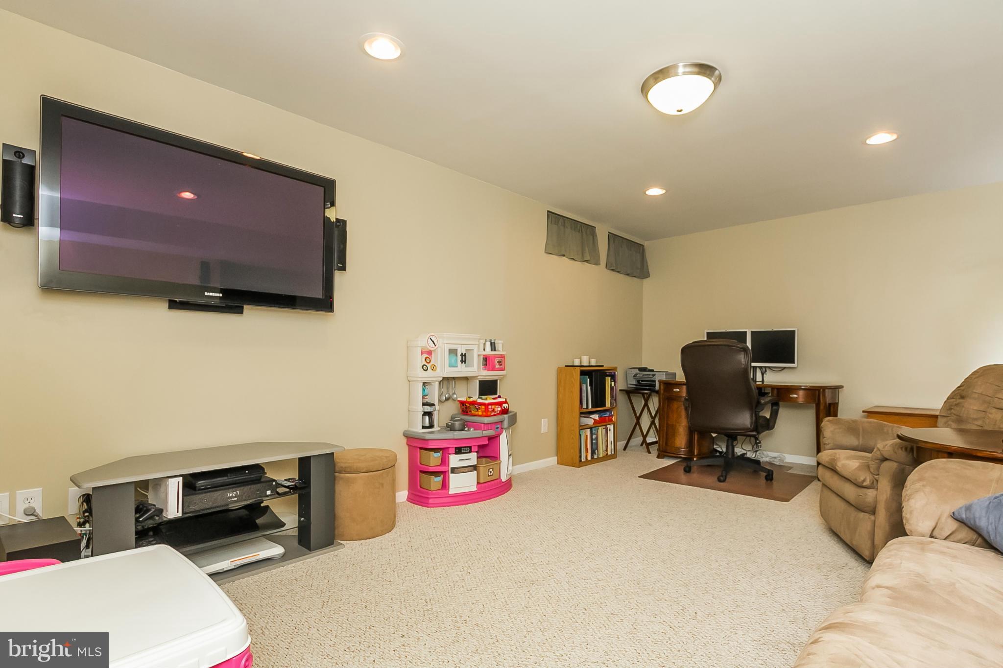 130 Gentlebrook Road Owings Mills, MD 21117 - Photo 22 of 30 Family Room