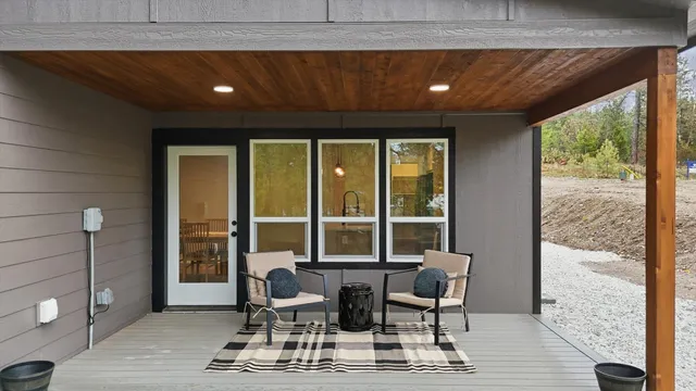 $549,000 | 39897 Sunset Bay Road, Loon Lake, WA 99148