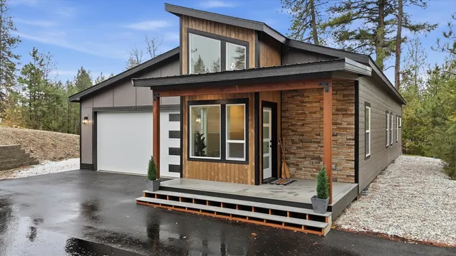 $549,000 | 39897 Sunset Bay Road, Loon Lake, WA 99148