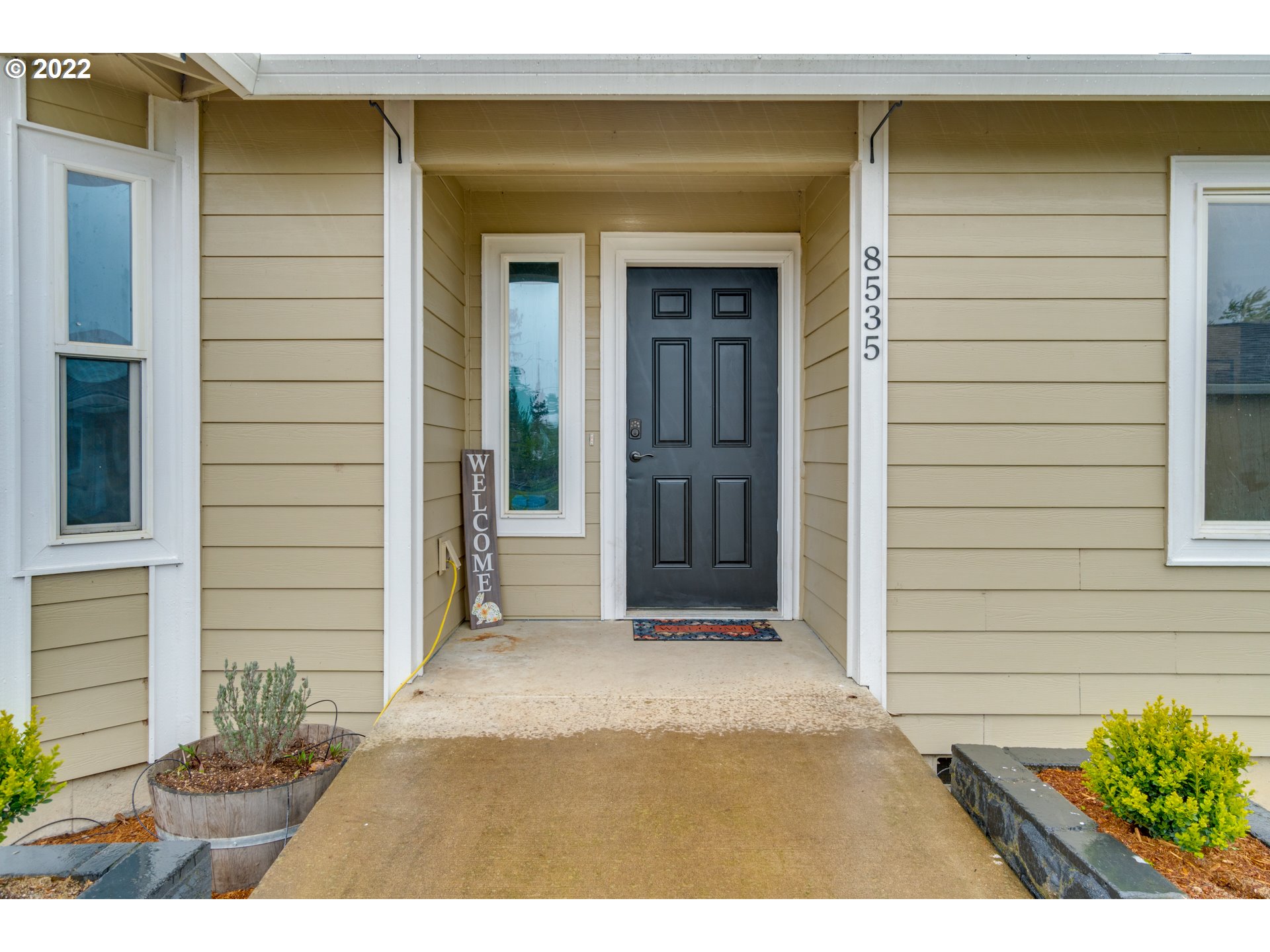 8535 South Drake Road Northeast Mount Angel, OR 97362 - Photo 3 of 32 Gallery Image 3