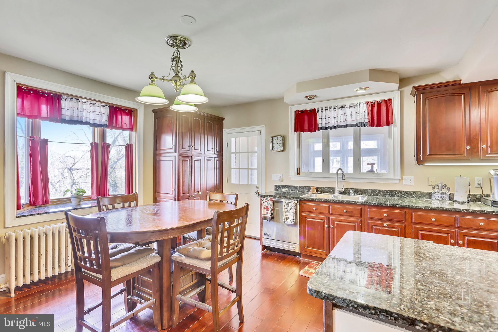 6400 Riggs Road Hyattsville, MD 20783 - Photo 13 of 29 Kitchen
