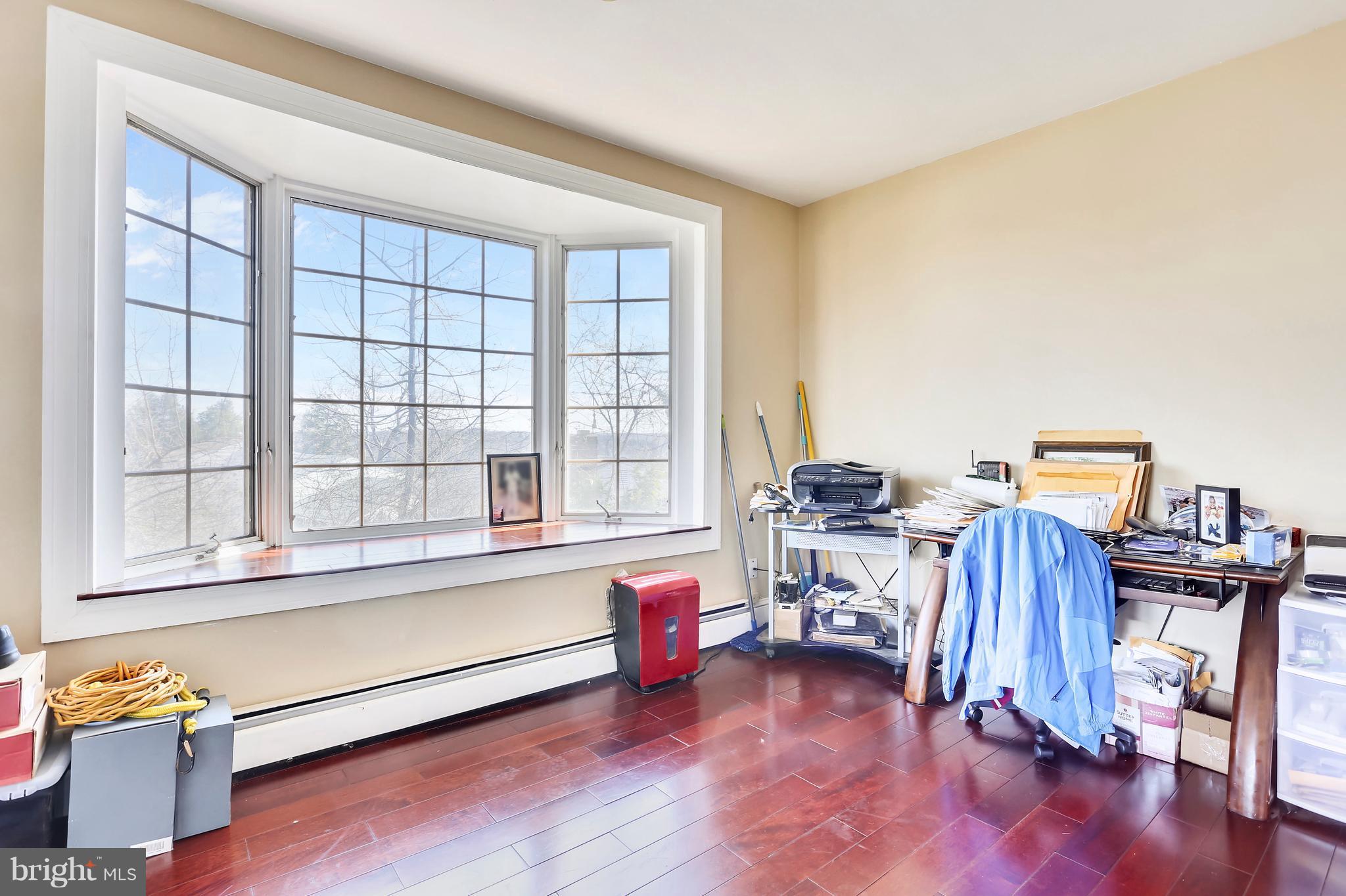6400 Riggs Road Hyattsville, MD 20783 - Photo 16 of 29 main level Bed Room