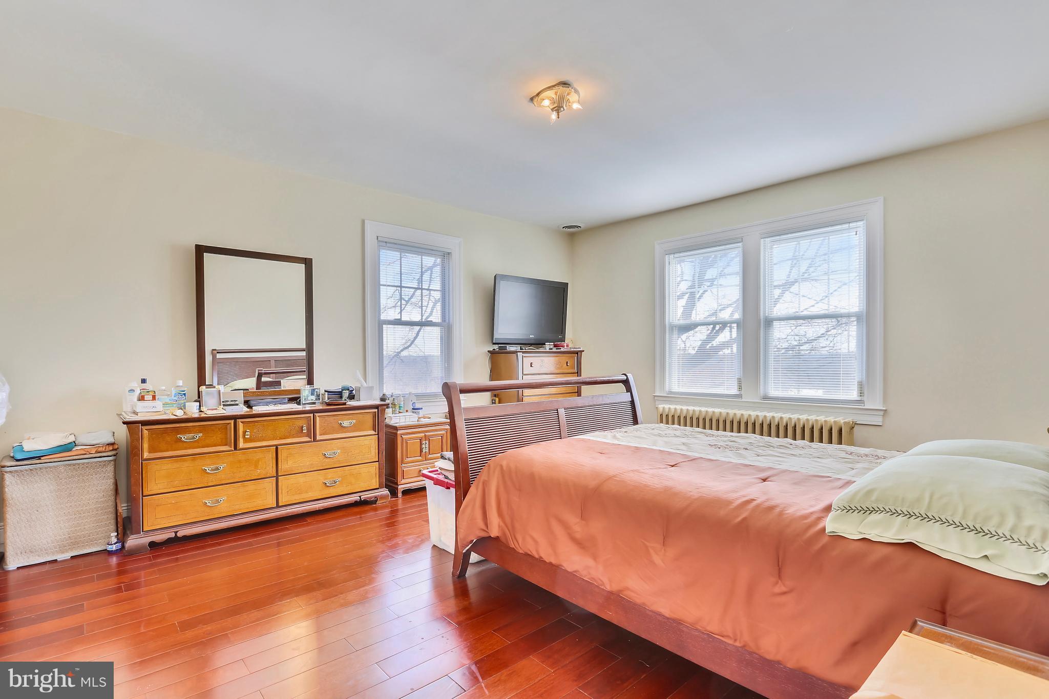 6400 Riggs Road Hyattsville, MD 20783 - Photo 26 of 29 Upper Level Bedroom