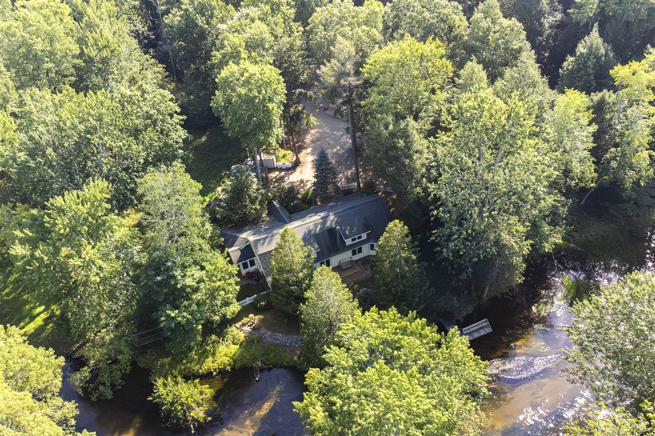 9670 South County Line Road Manistee, MI 49660 - Photo 2 of 97