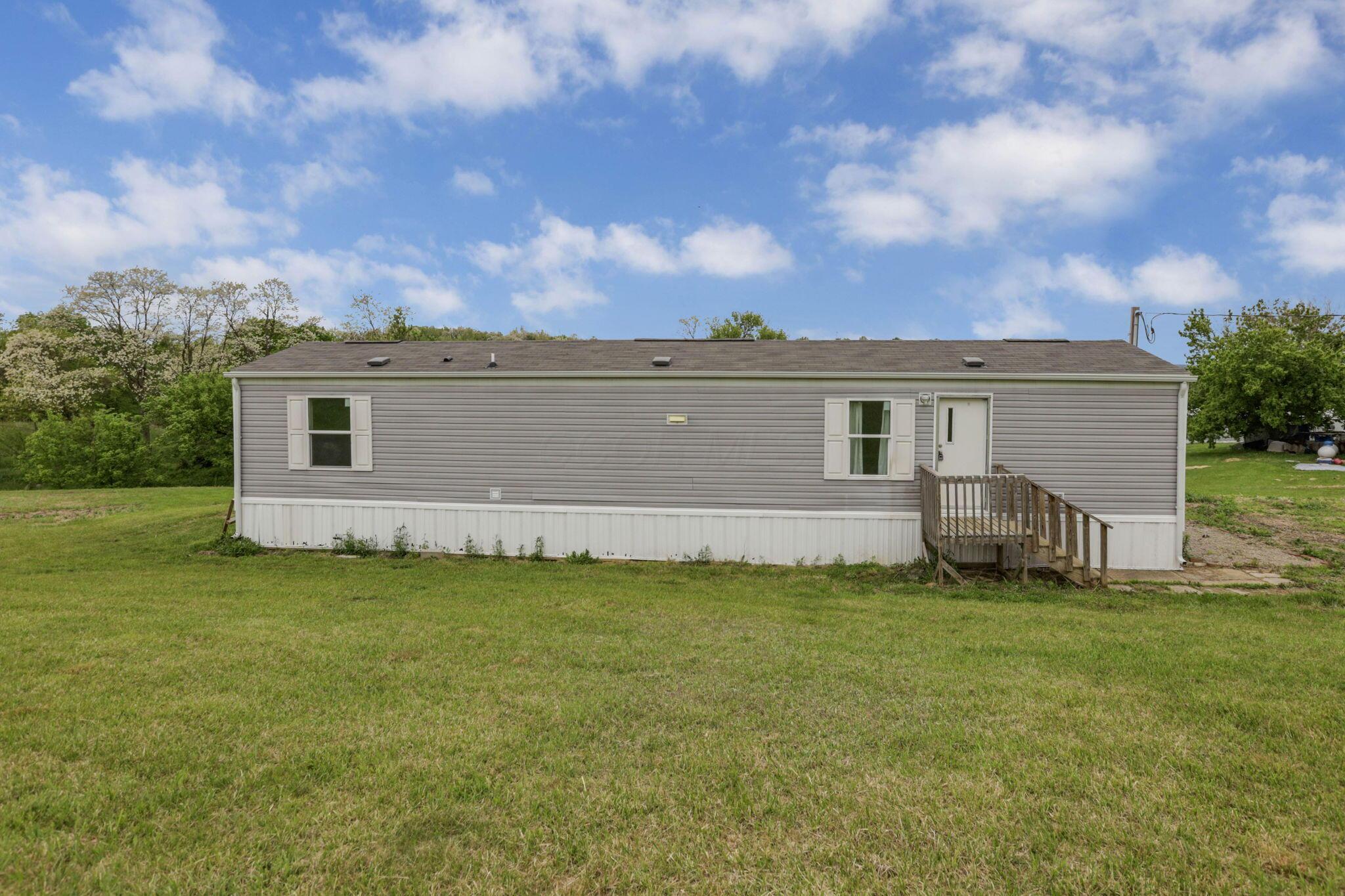 7925 Hunter Road Southwest Amanda, OH 43102 - Photo 2 of 32 1-web-or-mls-IMG_8786