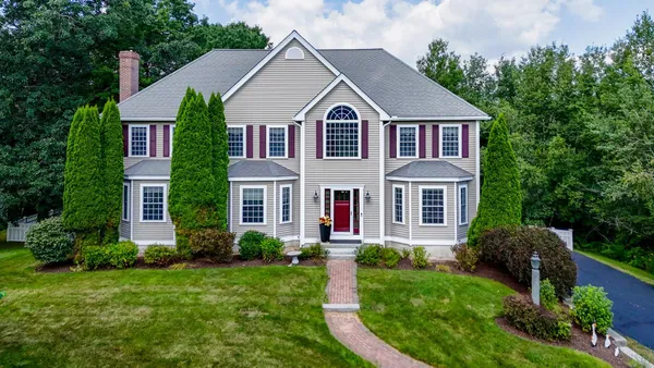 $989,900 | 17 Sherry Circle, Brentwood, NH 03833
