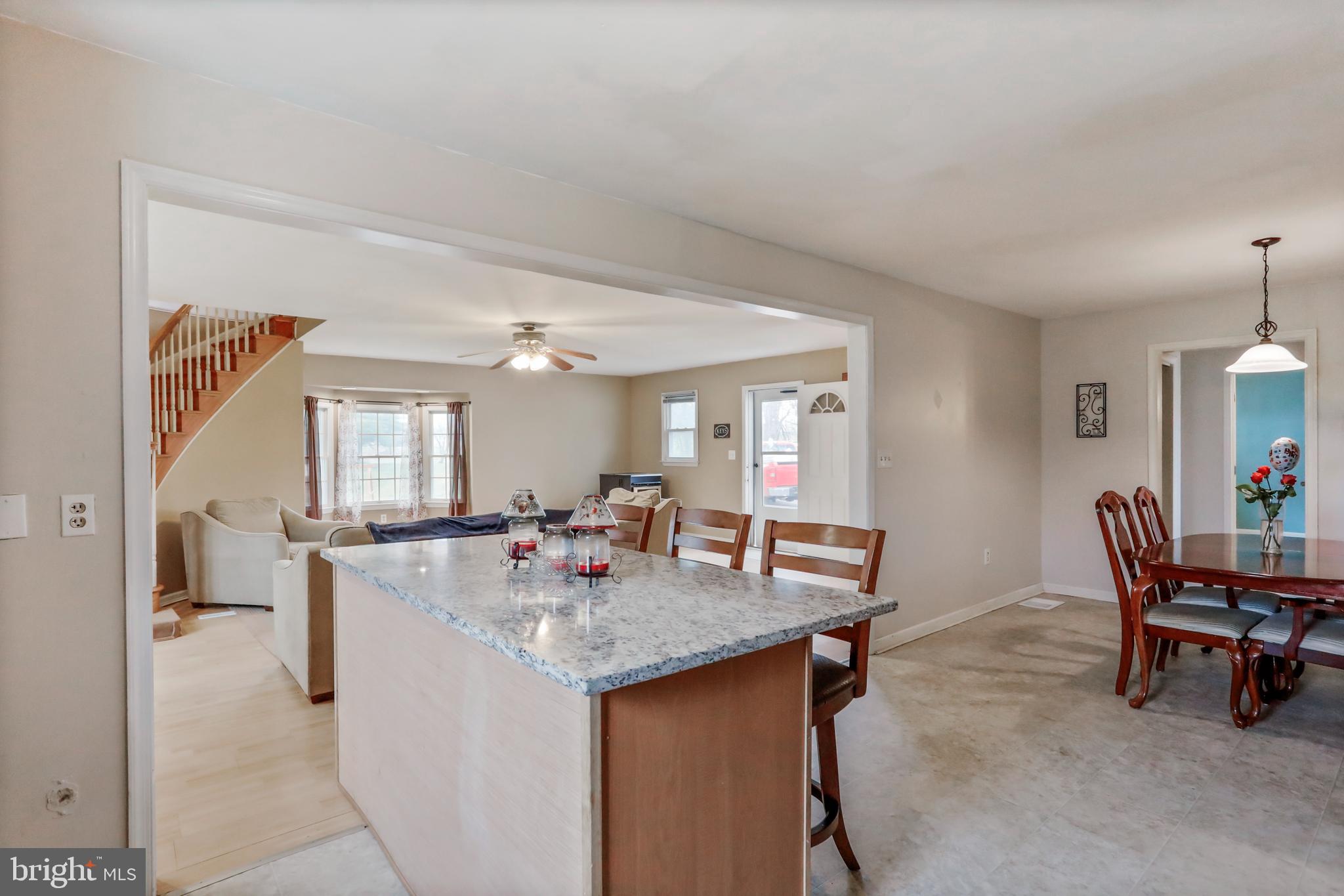 4807 West Feeser Road Taneytown, MD 21787 - Photo 12 of 31 Kitchen