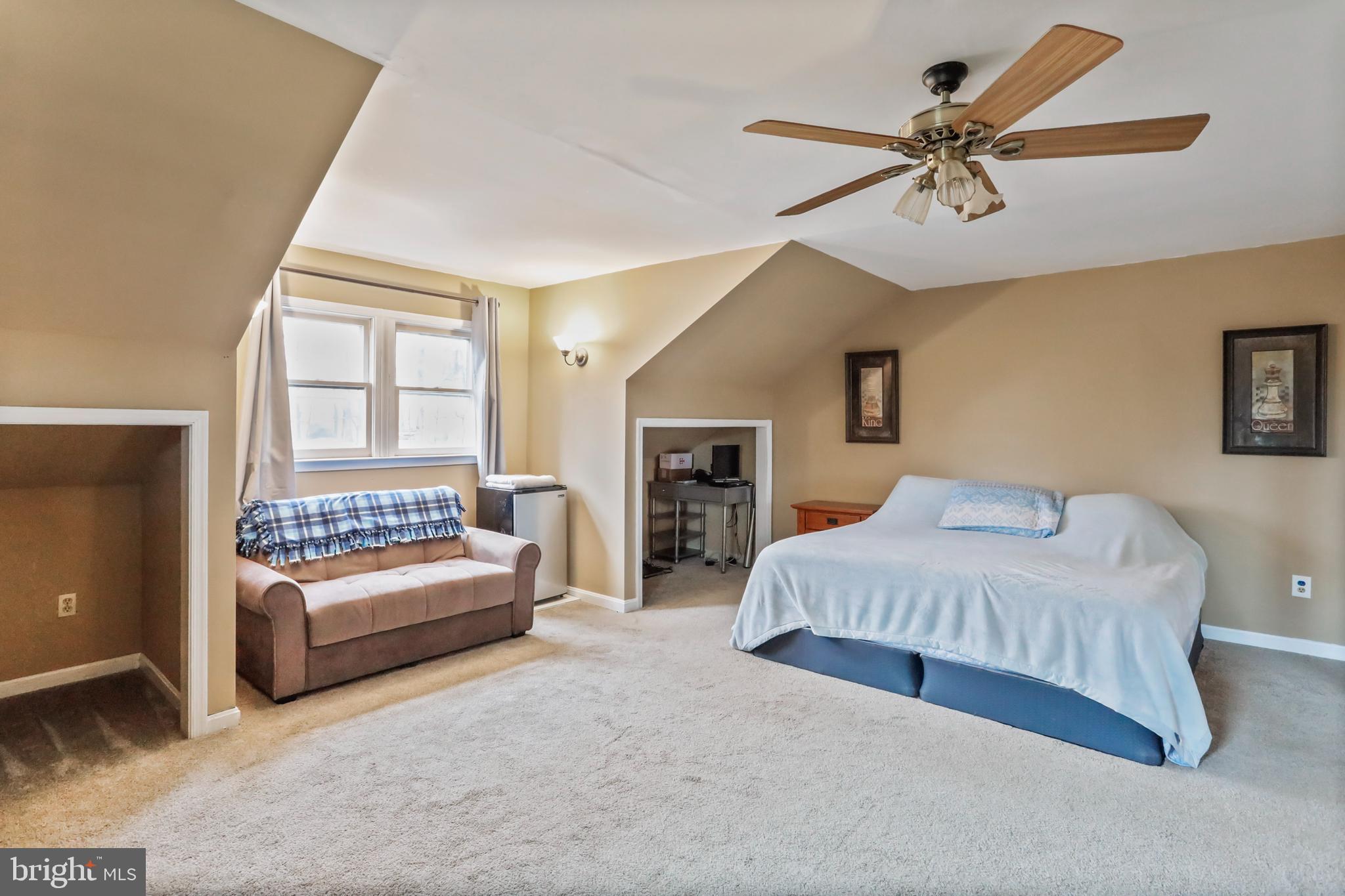4807 West Feeser Road Taneytown, MD 21787 - Photo 24 of 31 Primary Bedroom