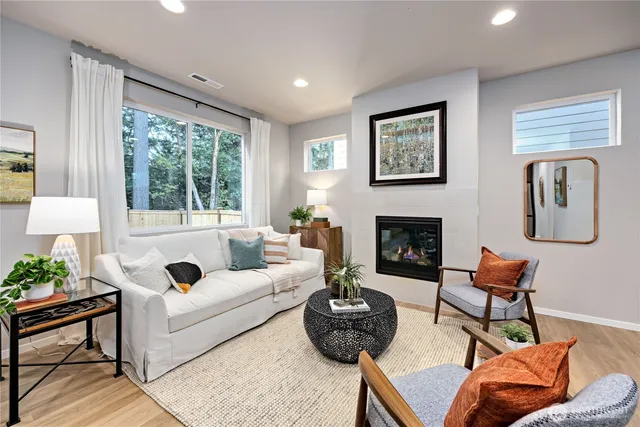 $574,950 | 168 Northeast Shadowhawk Lane, Bremerton, WA 98311