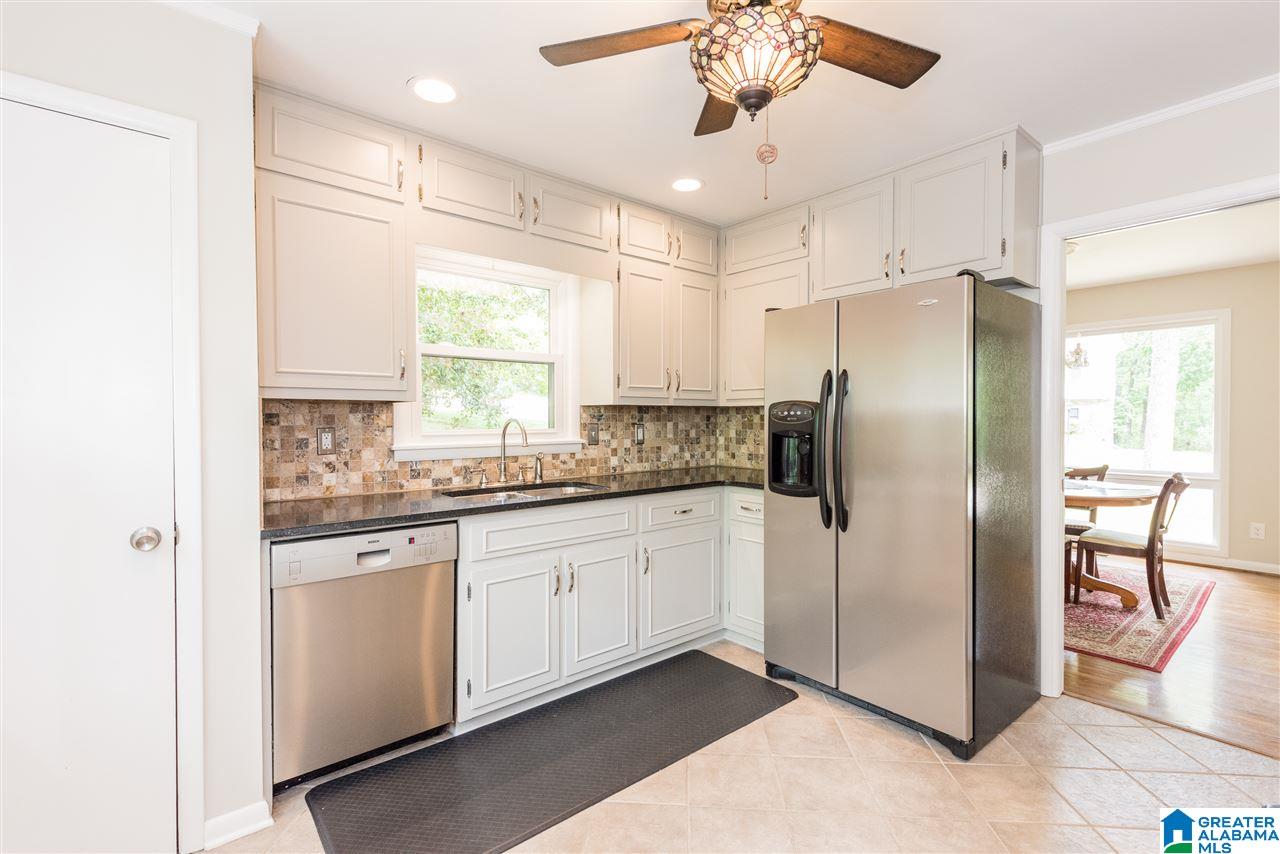 1324 Southhall Road Birmingham, AL 35213 - Photo 18 of 36