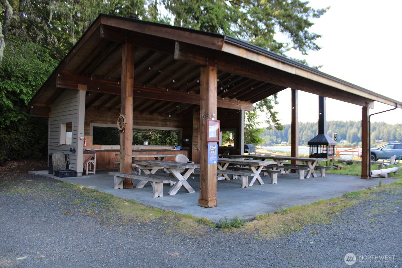 655 East Portage Road Shelton, WA 98584 - Photo 17 of 31