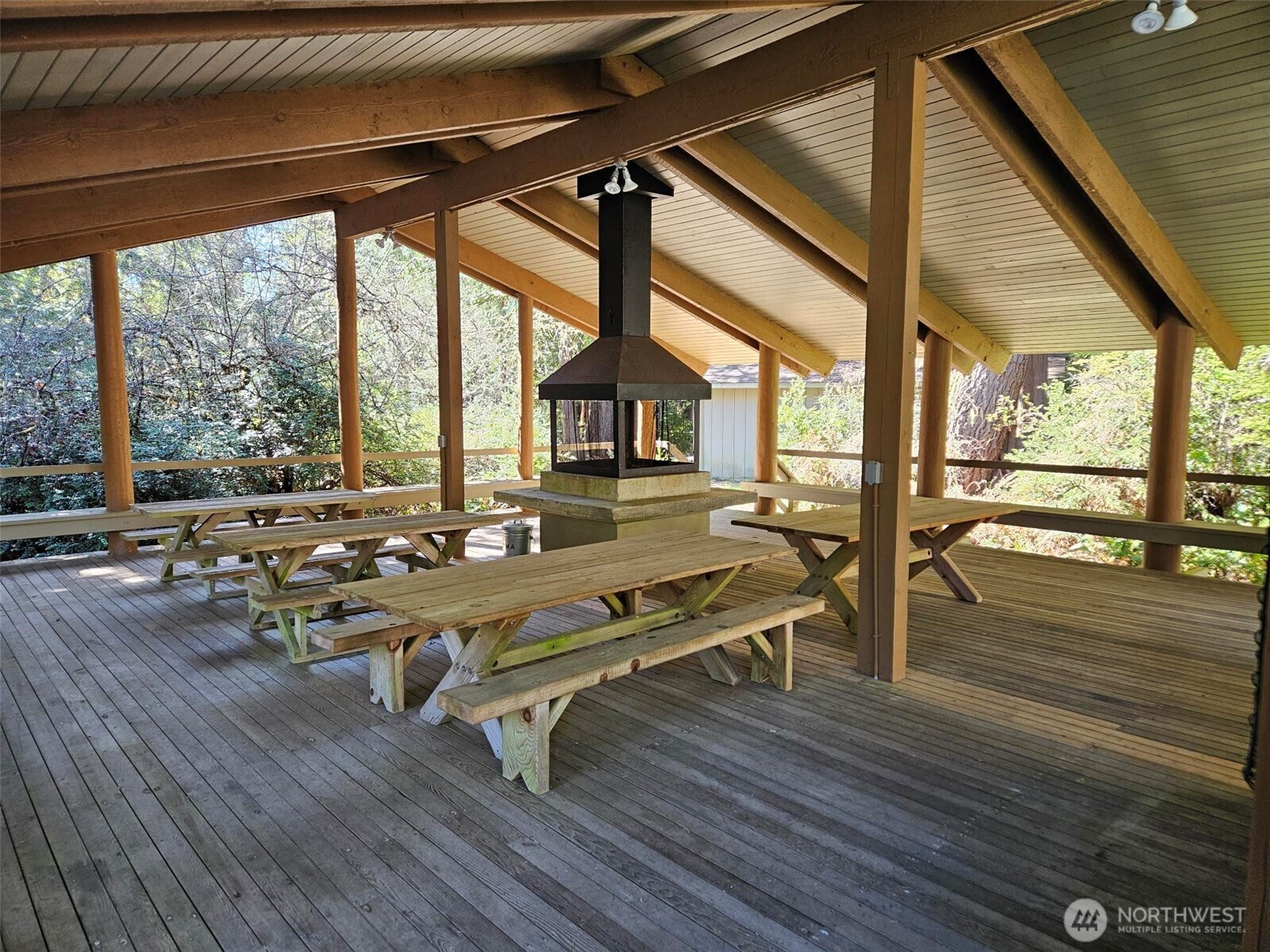 655 East Portage Road Shelton, WA 98584 - Photo 29 of 31