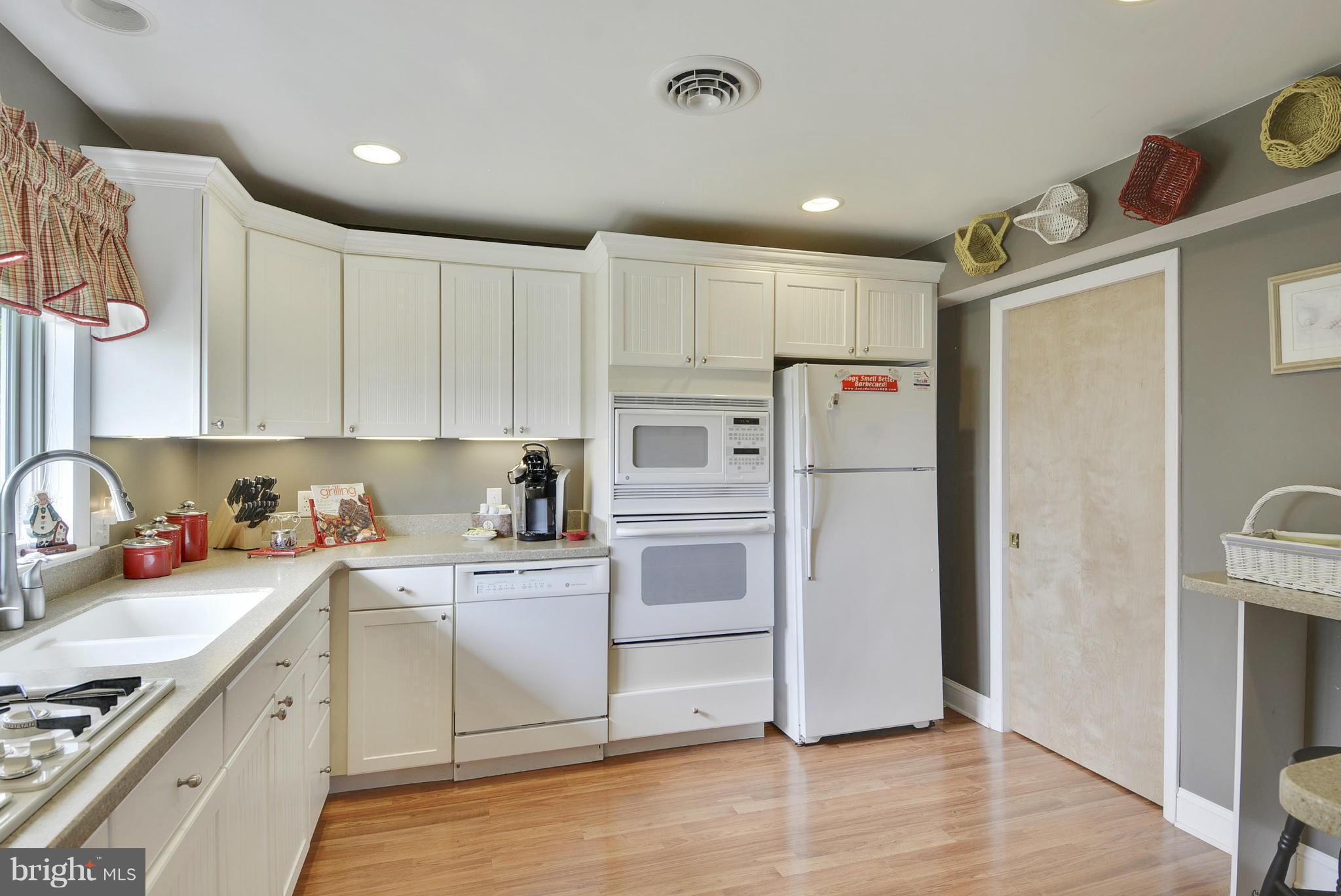 1428 Town Point Road Cambridge, MD 21613 - Photo 14 of 26 Kitchen