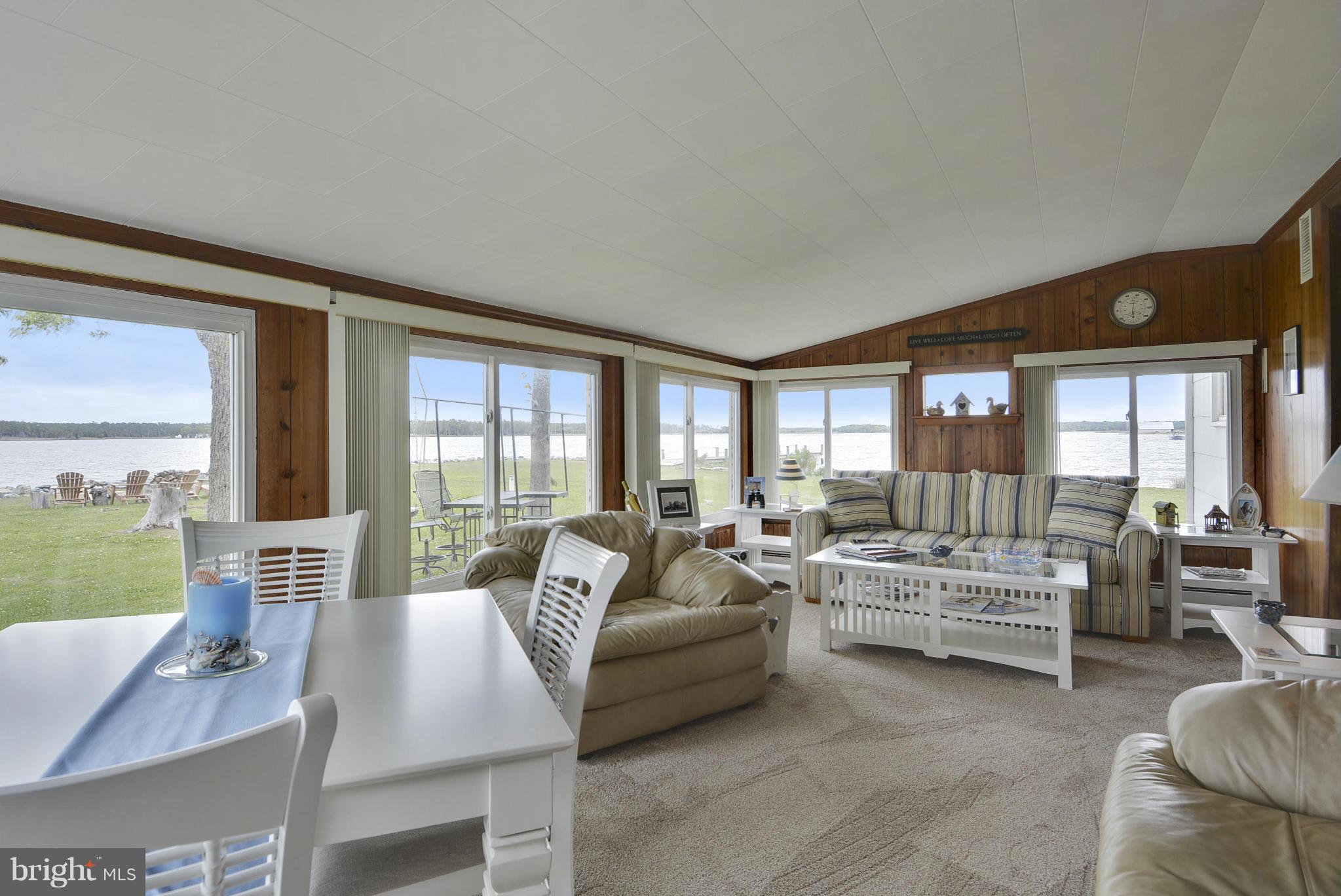 1428 Town Point Road Cambridge, MD 21613 - Photo 20 of 26 Family Room