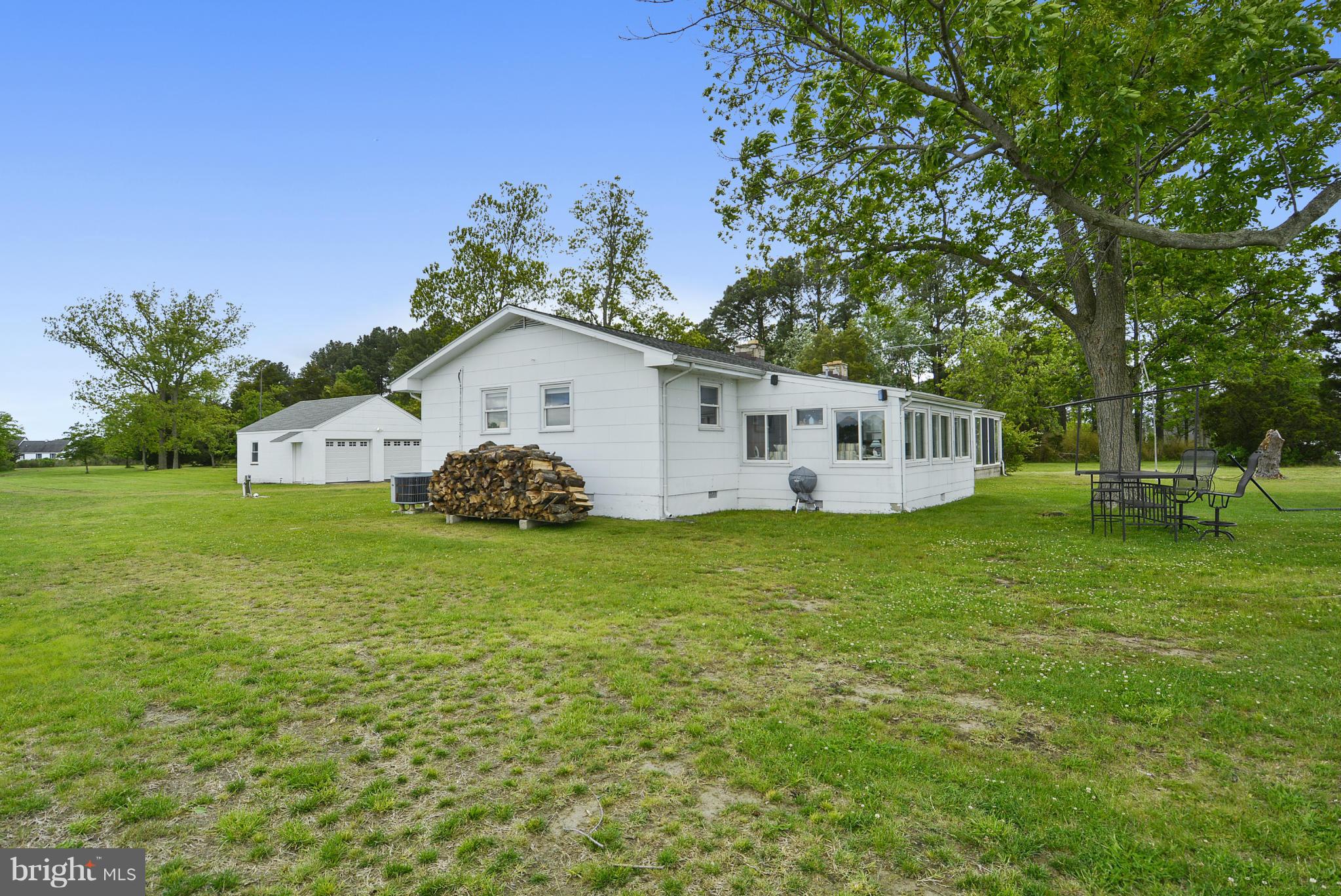 1428 Town Point Road Cambridge, MD 21613 - Photo 8 of 26 Exterior (Rear)