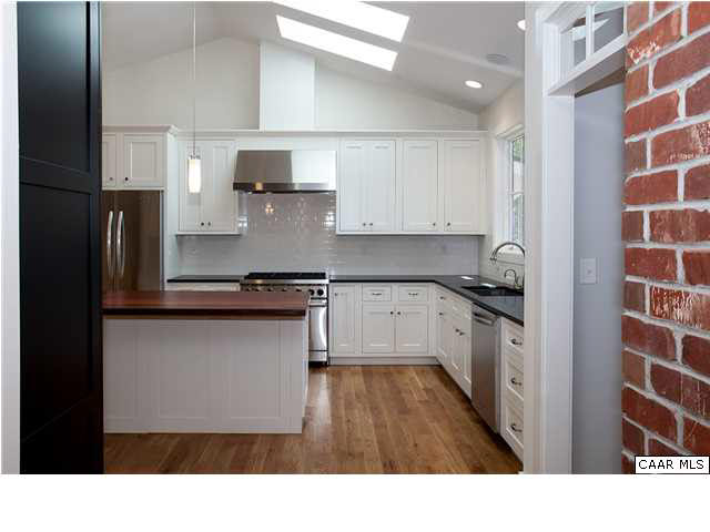 1601 Far Hills Road Charlottesville, VA 22901 - Photo 13 of 47 Gallery Image 13