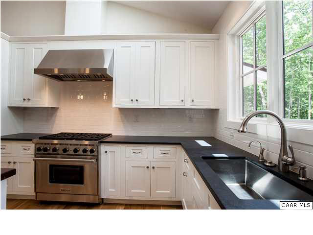 1601 Far Hills Road Charlottesville, VA 22901 - Photo 18 of 47 Gallery Image 18