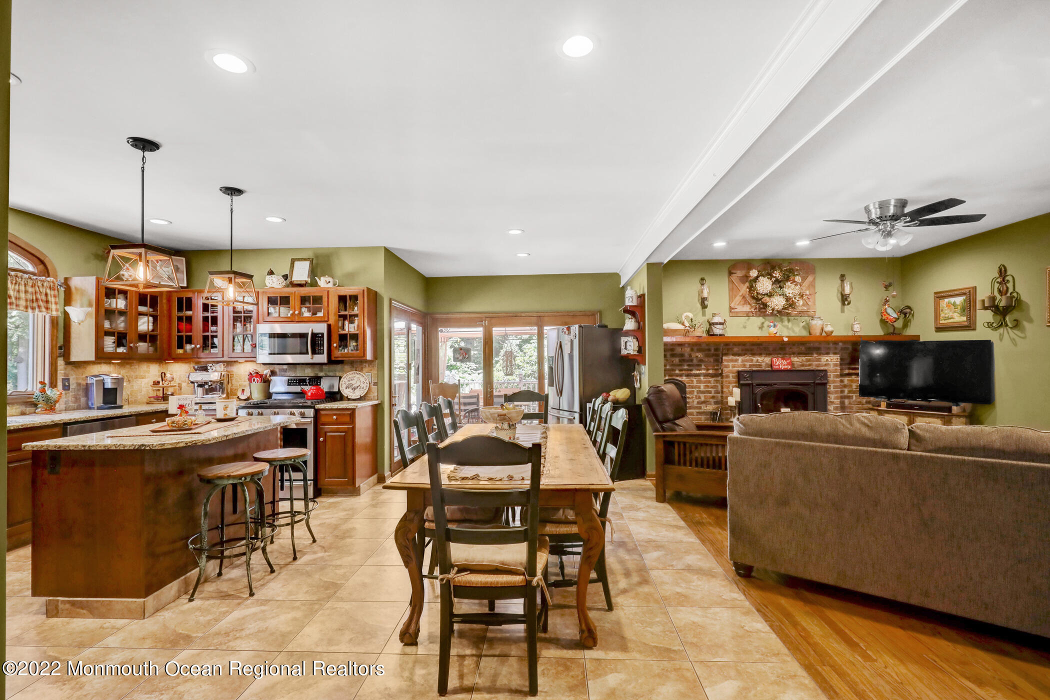 63 Bergerville Road Freehold, NJ 07728 - Photo 18 of 53 JSOV4976_7_8