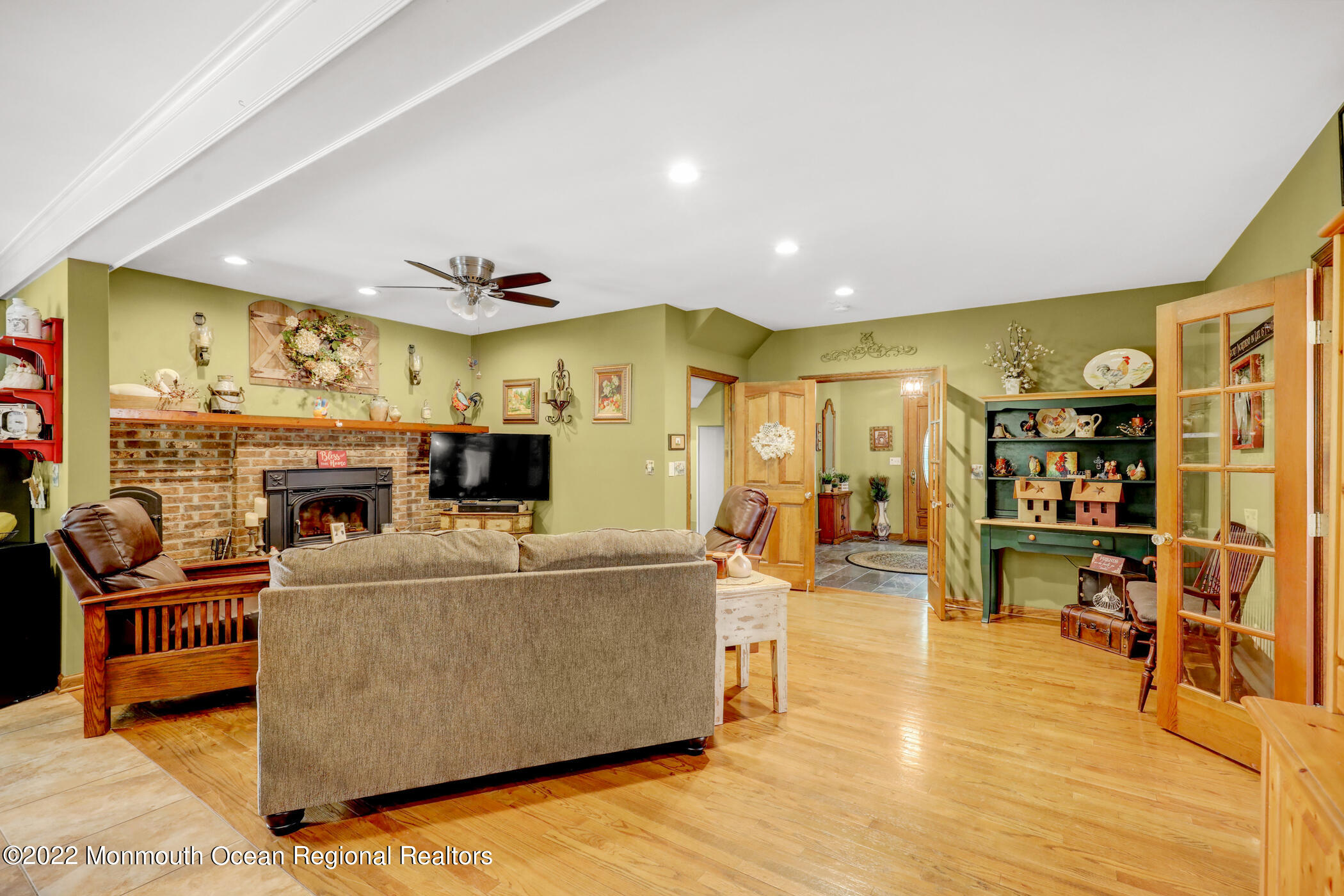 63 Bergerville Road Freehold, NJ 07728 - Photo 20 of 53 JSOV4934_5_6