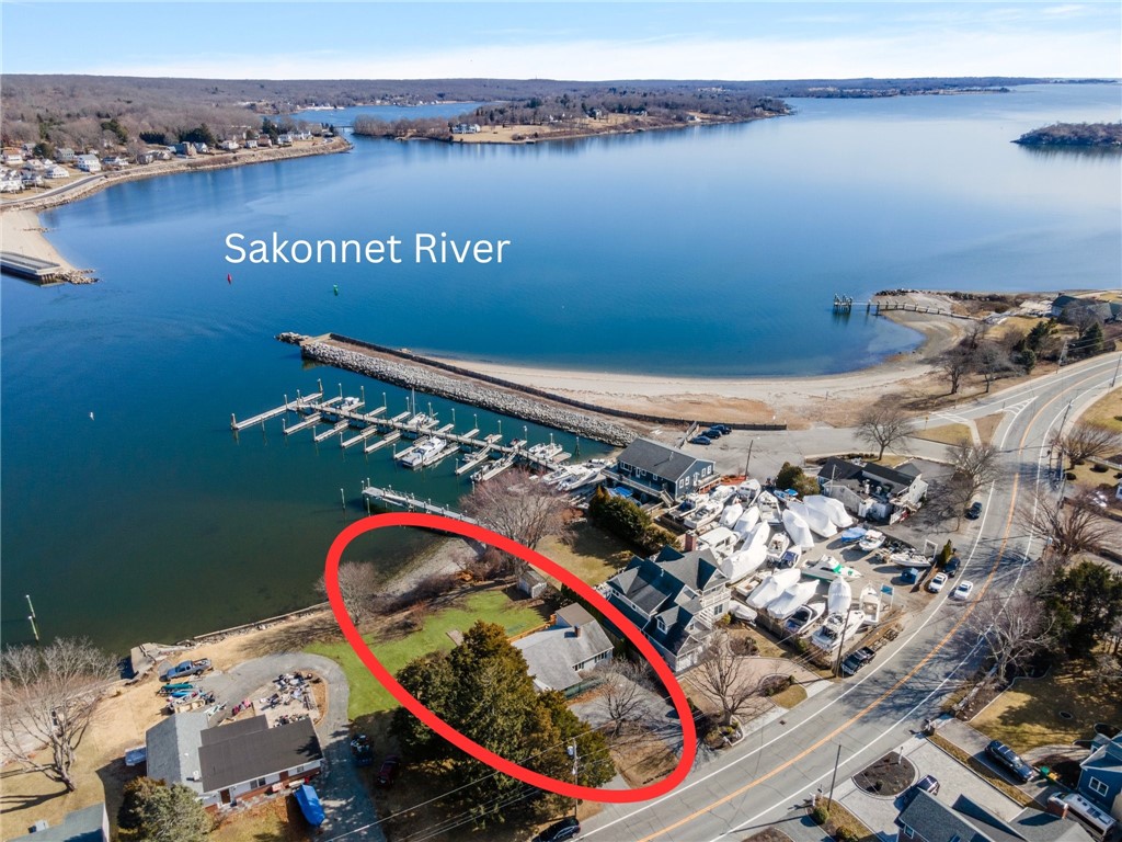 47 Point Road Portsmouth, RI 02871 - Photo 1 of 23 Gallery Image 1