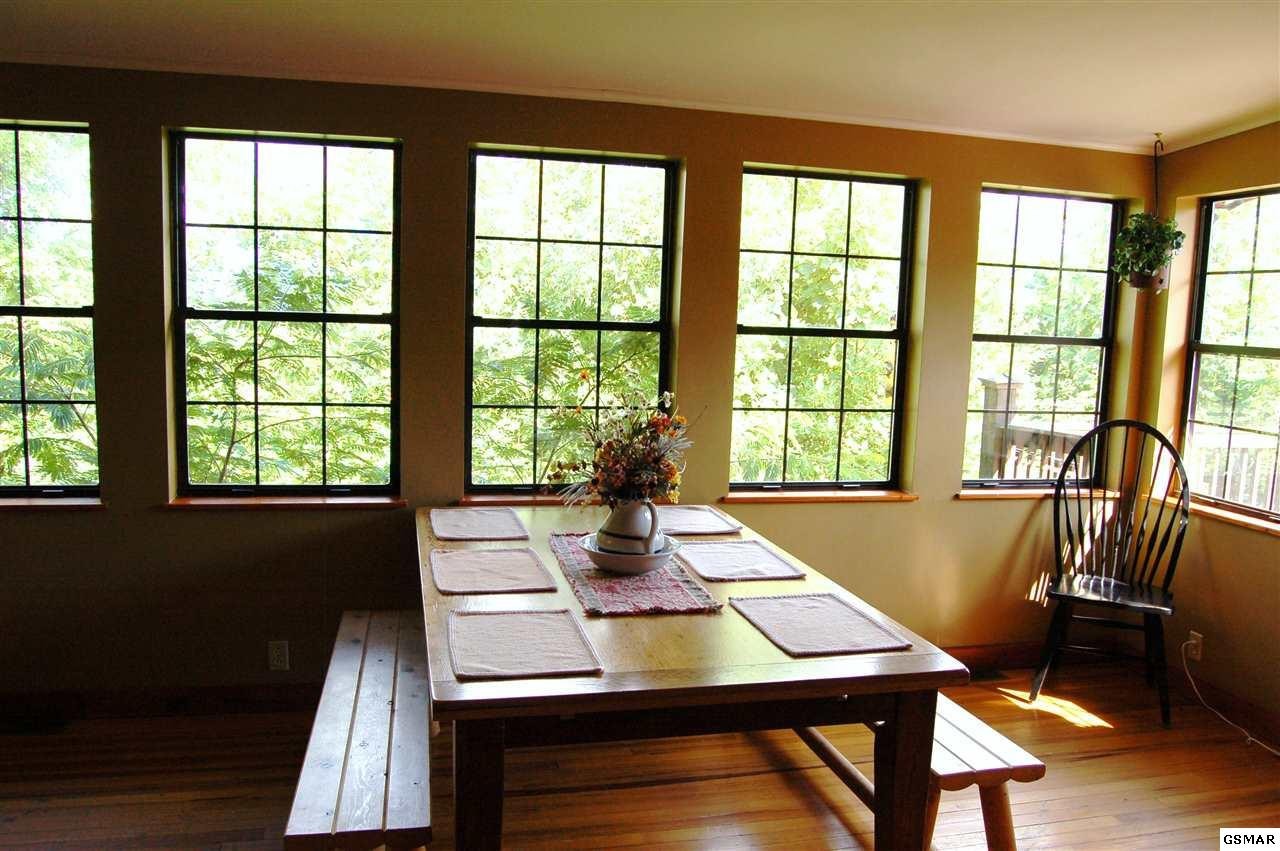 2759 Hatcher Mountain Road, Unit STARGAZER Sevierville, TN 37862 - Photo 7 of 34 Gallery Image 7