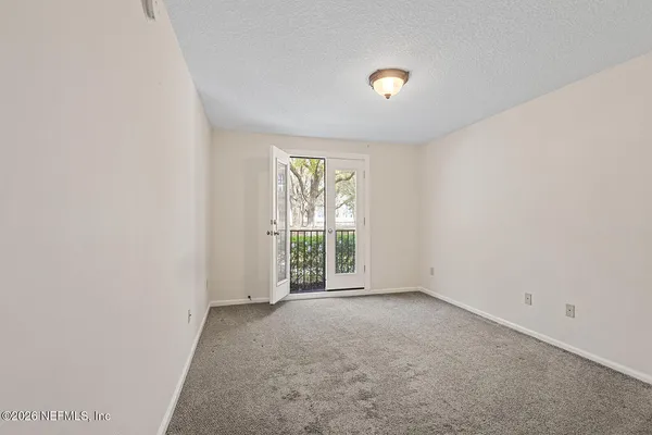 $259,000 | 13715 Richmond Park Drive North, Unit 304, Jacksonville, FL 32224