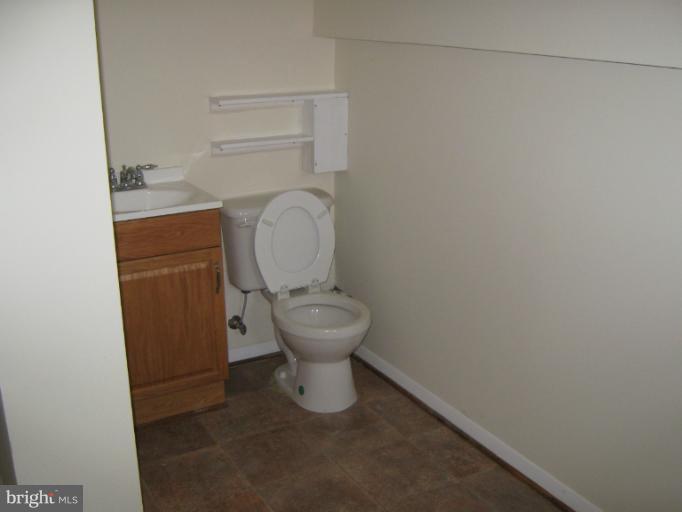 3715 Trent Road Randallstown, MD 21133 - Photo 5 of 13 Bath