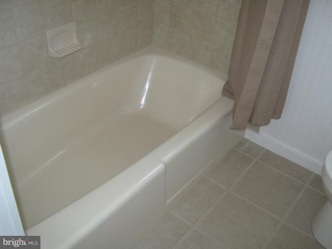 3715 Trent Road Randallstown, MD 21133 - Photo 8 of 13 Bath