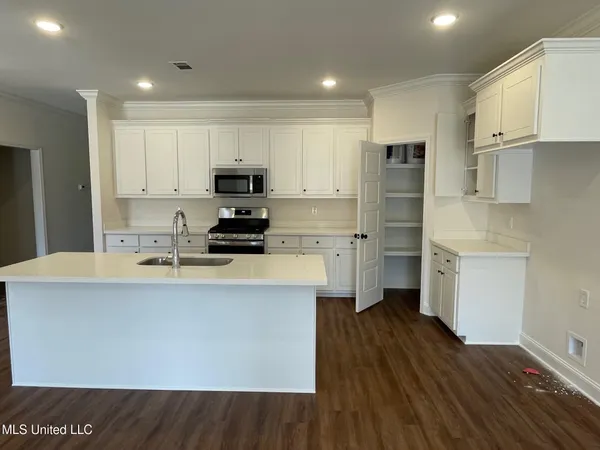 $289,999 | 105 Hyde Park Drive, Brandon, MS 39042