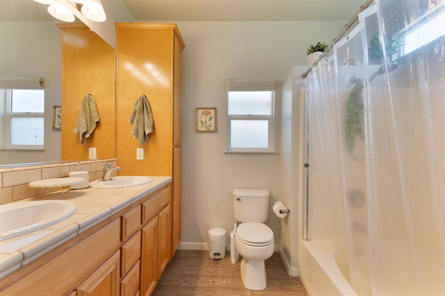 2205 Perth Drive Modesto, CA 95355 - Photo 28 of 40 Gallery Image 28
