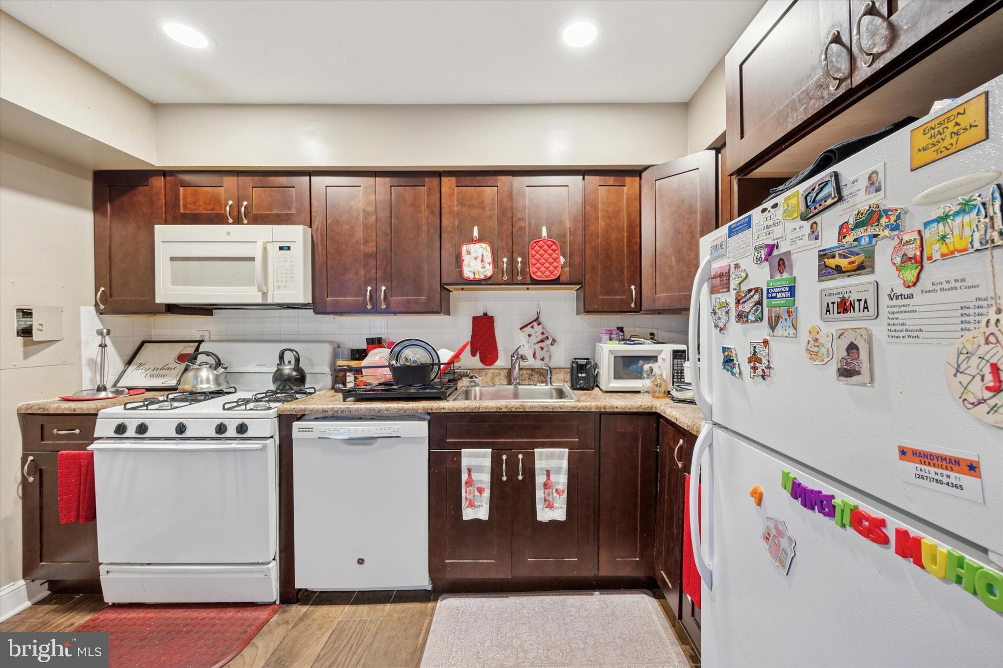 131 Chelsea Circle, Unit B141 Clementon, NJ 08021 - Photo 3 of 17