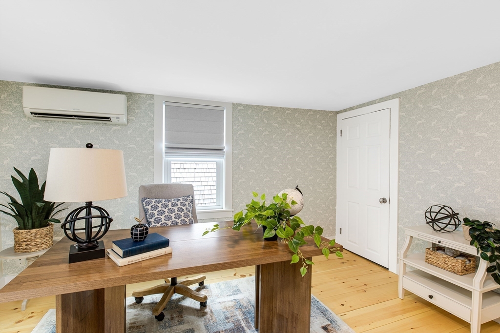 7 Summer Street, Unit 7 Newburyport, MA 01950 - Photo 11 of 22