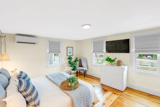 $3,000 | 7 Summer Street, Unit 7, Newburyport, MA 01950