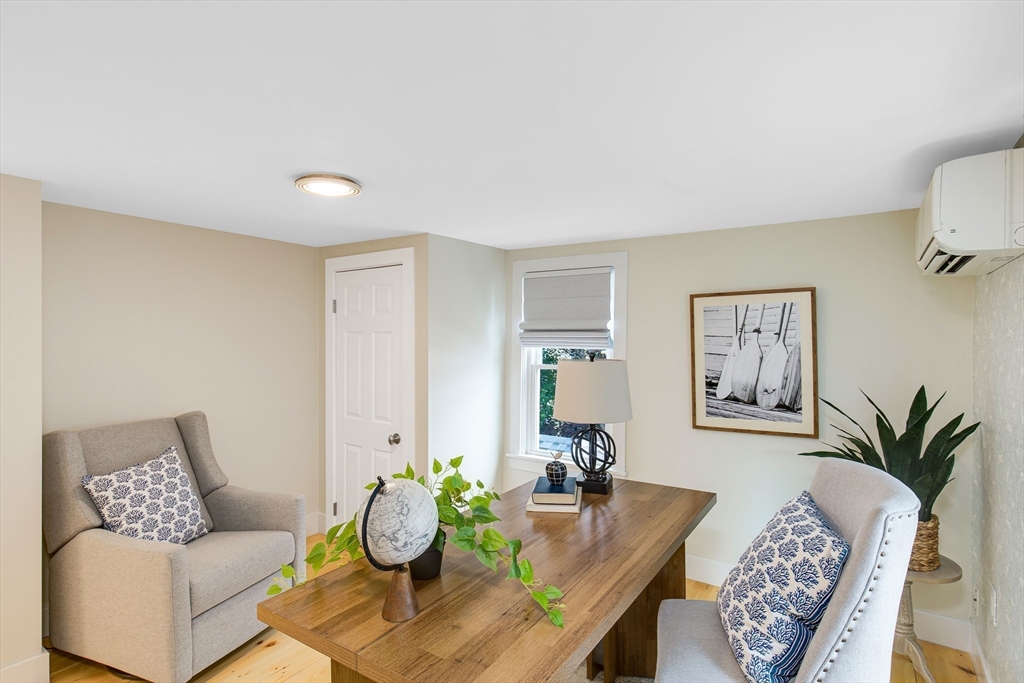 7 Summer Street, Unit 7 Newburyport, MA 01950 - Photo 7 of 22