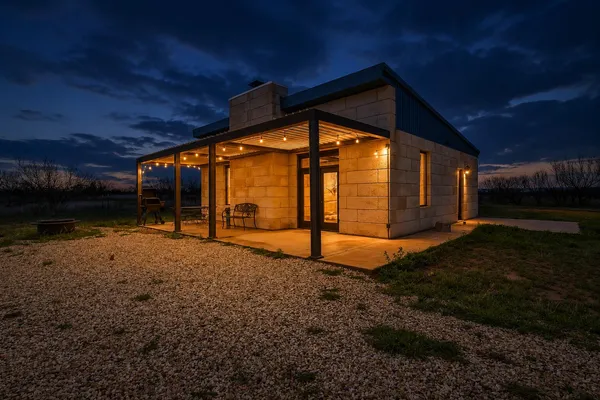 $300,000 | 2456 Farm To Market 3519, Justiceburg, TX 79330