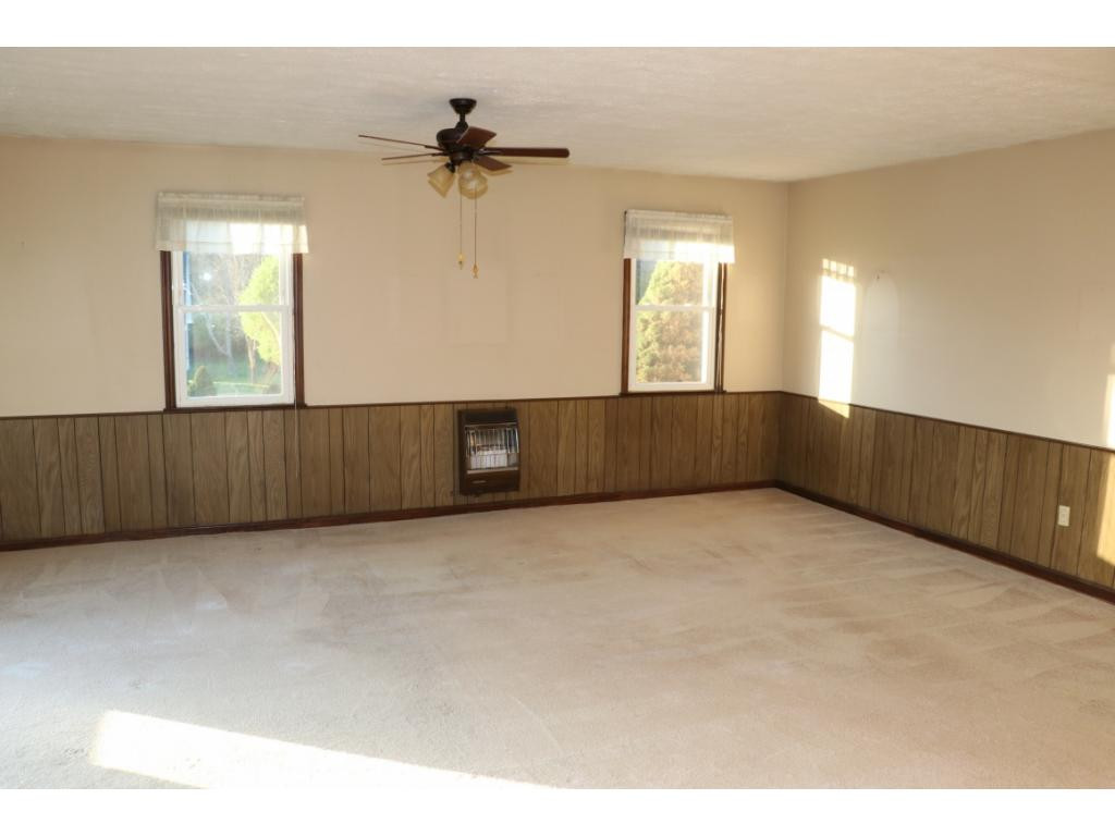 125 Spring Valley Road Bristol, VA 24201 - Photo 14 of 35 Photo 14